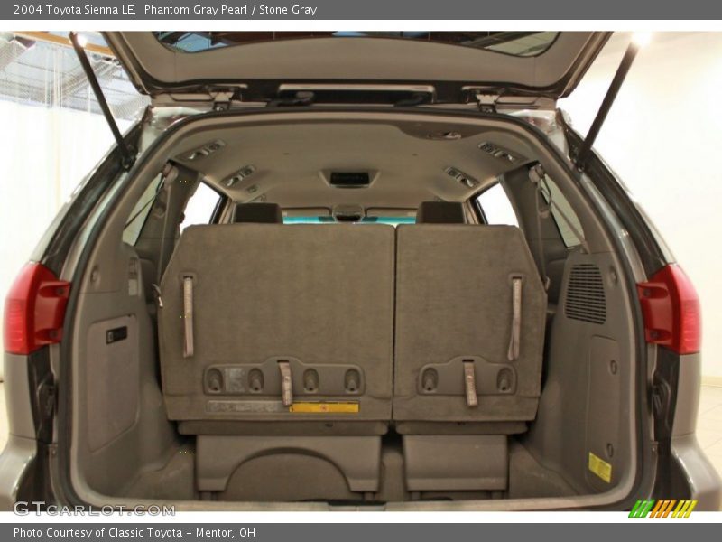  2004 Sienna LE Trunk