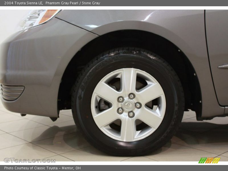  2004 Sienna LE Wheel