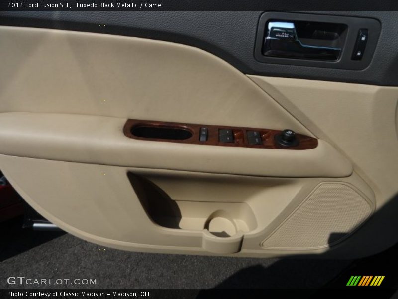 Tuxedo Black Metallic / Camel 2012 Ford Fusion SEL