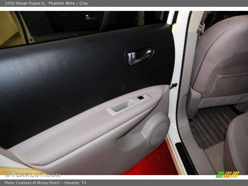 Phantom White / Gray 2009 Nissan Rogue SL