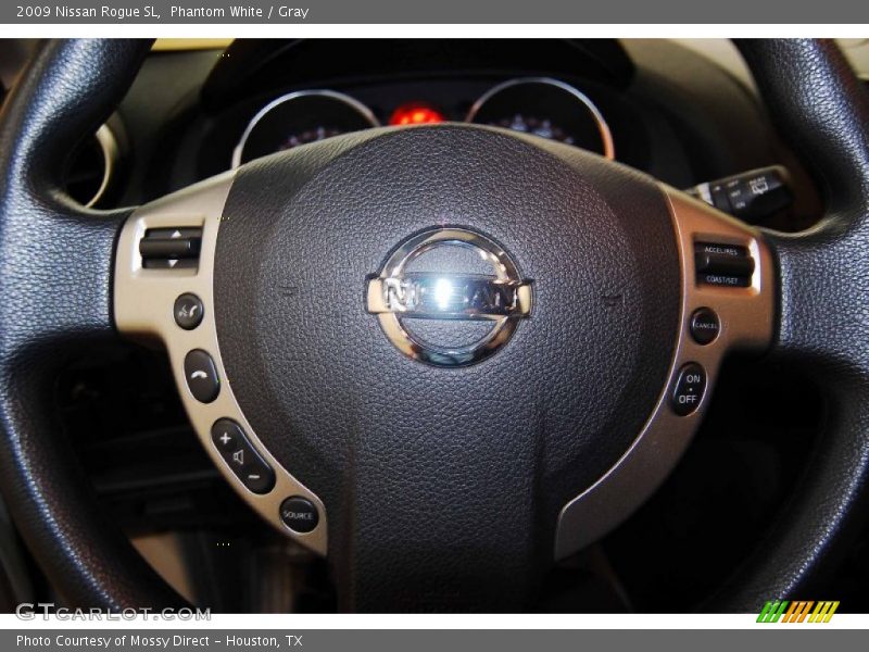 Phantom White / Gray 2009 Nissan Rogue SL