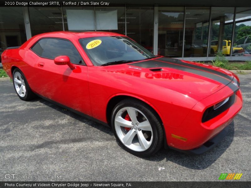 Front 3/4 View of 2010 Challenger SRT8