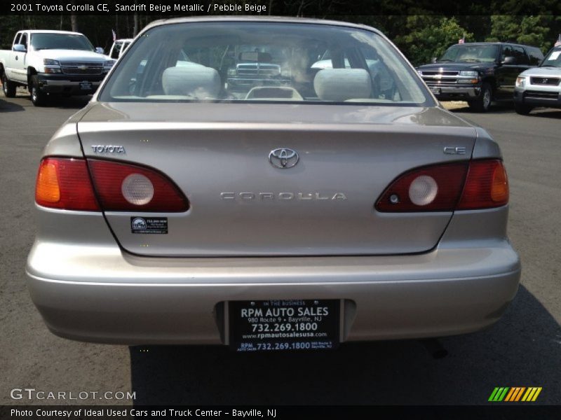 Sandrift Beige Metallic / Pebble Beige 2001 Toyota Corolla CE