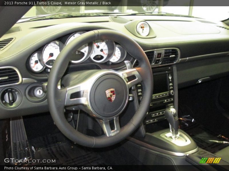 Dashboard of 2013 911 Turbo S Coupe