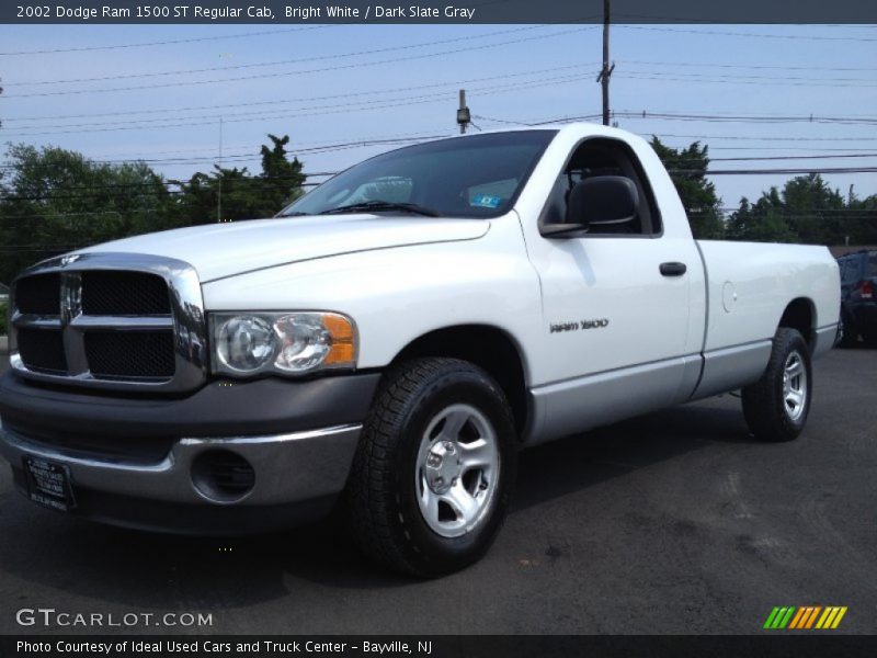 Bright White / Dark Slate Gray 2002 Dodge Ram 1500 ST Regular Cab