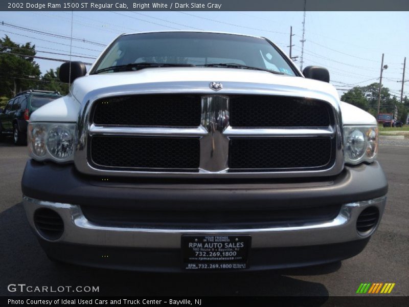 Bright White / Dark Slate Gray 2002 Dodge Ram 1500 ST Regular Cab
