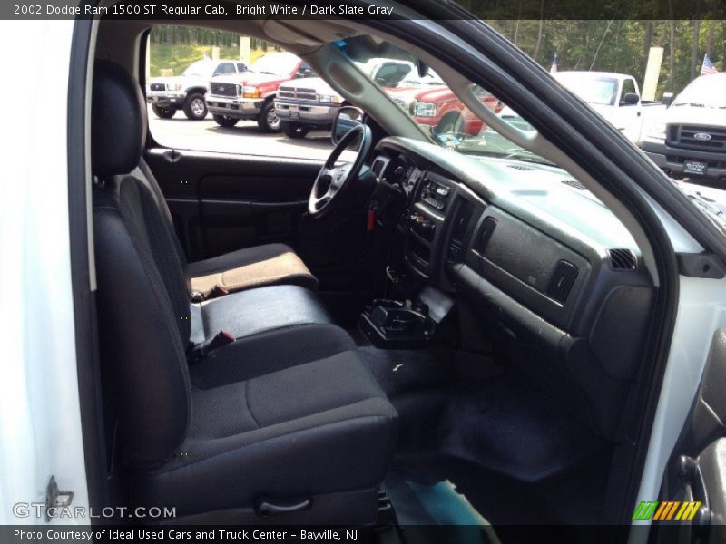Bright White / Dark Slate Gray 2002 Dodge Ram 1500 ST Regular Cab