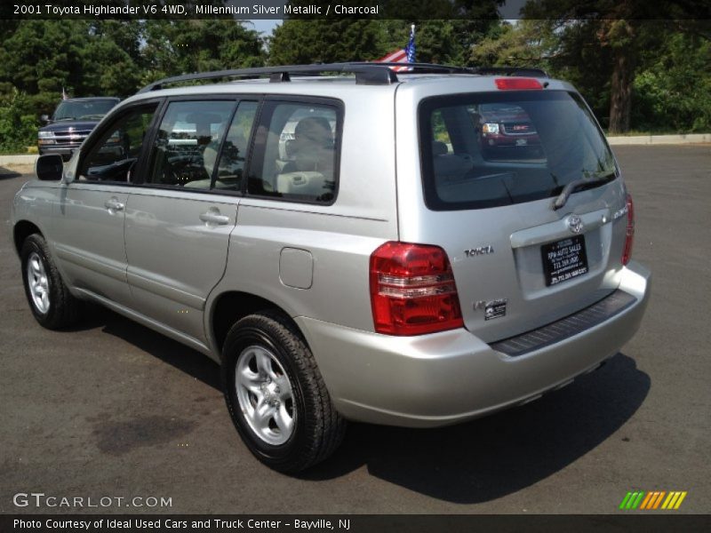 Millennium Silver Metallic / Charcoal 2001 Toyota Highlander V6 4WD