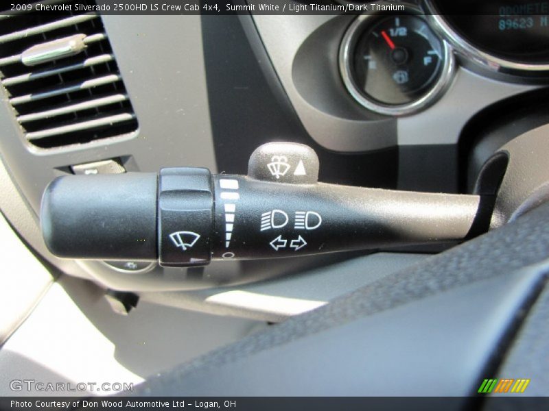 Summit White / Light Titanium/Dark Titanium 2009 Chevrolet Silverado 2500HD LS Crew Cab 4x4