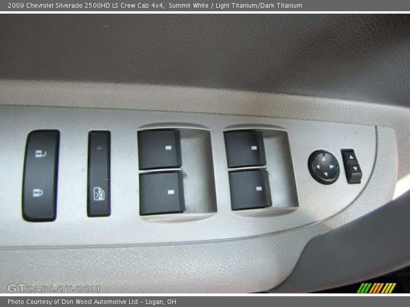 Summit White / Light Titanium/Dark Titanium 2009 Chevrolet Silverado 2500HD LS Crew Cab 4x4