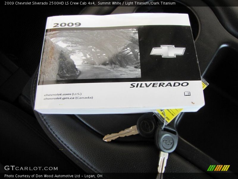 Summit White / Light Titanium/Dark Titanium 2009 Chevrolet Silverado 2500HD LS Crew Cab 4x4
