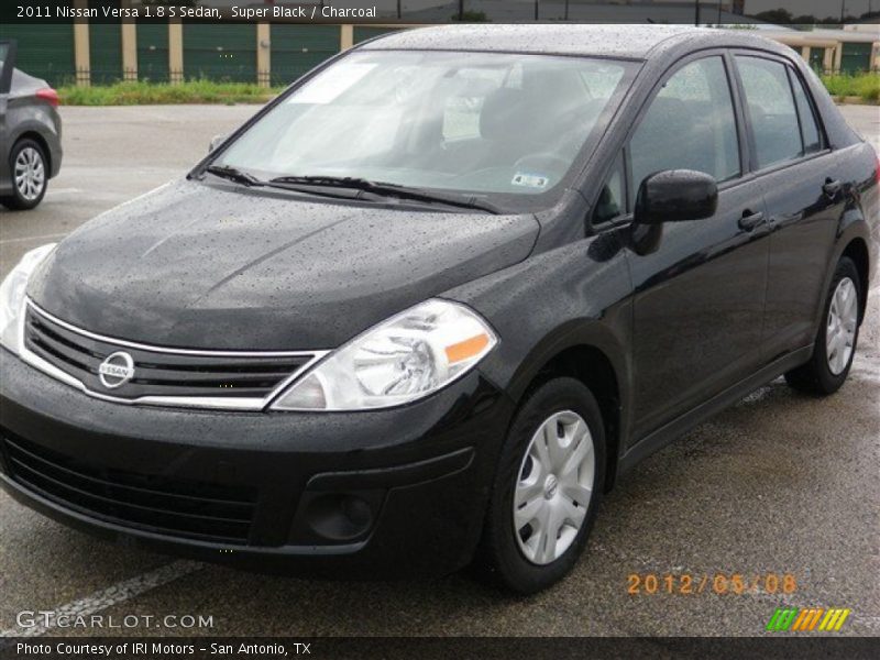 Super Black / Charcoal 2011 Nissan Versa 1.8 S Sedan