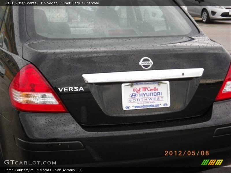 Super Black / Charcoal 2011 Nissan Versa 1.8 S Sedan
