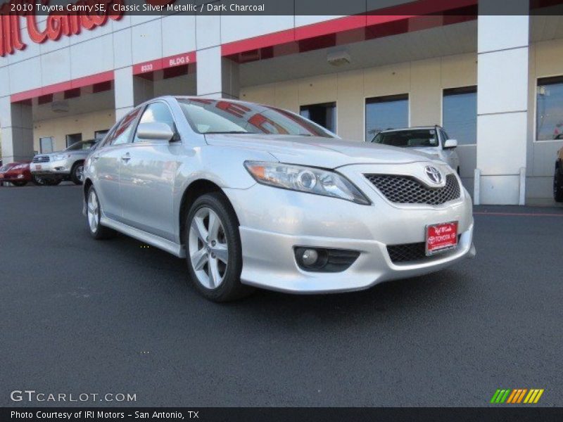 Classic Silver Metallic / Dark Charcoal 2010 Toyota Camry SE