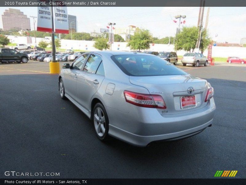 Classic Silver Metallic / Dark Charcoal 2010 Toyota Camry SE
