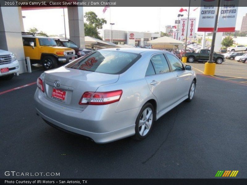 Classic Silver Metallic / Dark Charcoal 2010 Toyota Camry SE