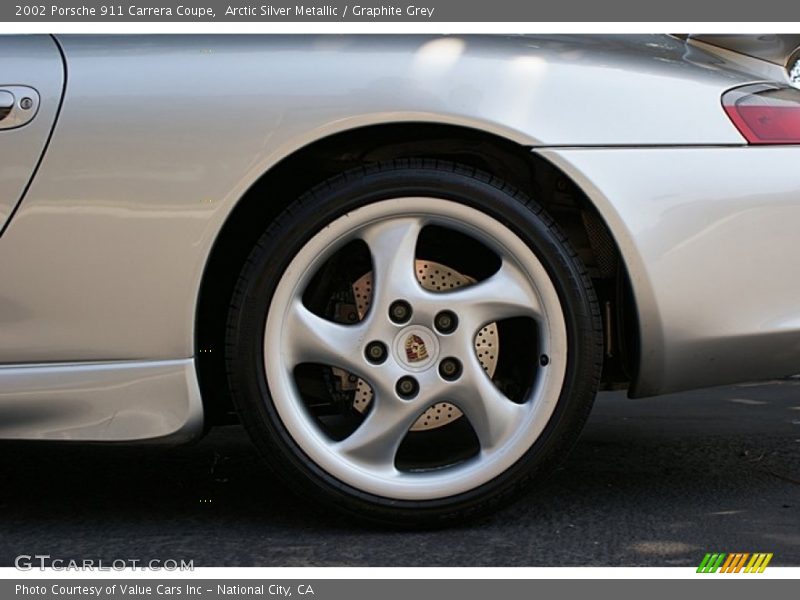  2002 911 Carrera Coupe Wheel