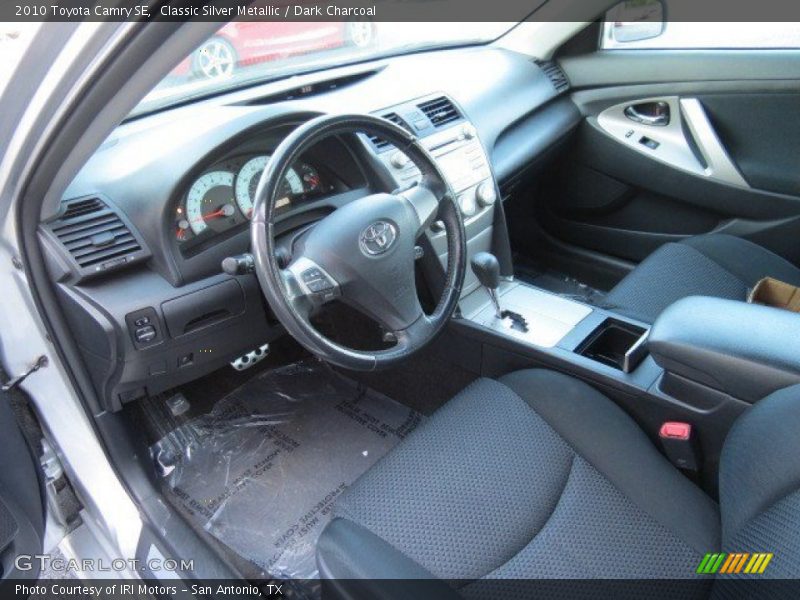 Classic Silver Metallic / Dark Charcoal 2010 Toyota Camry SE