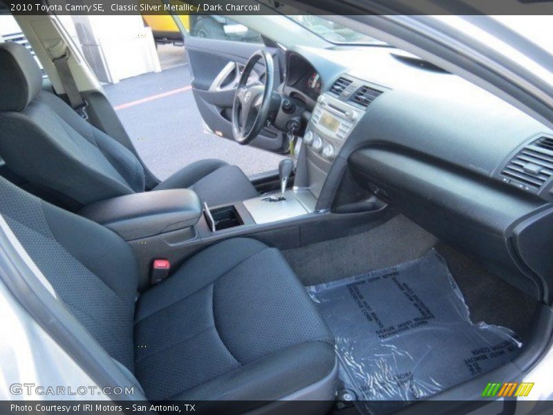 Classic Silver Metallic / Dark Charcoal 2010 Toyota Camry SE