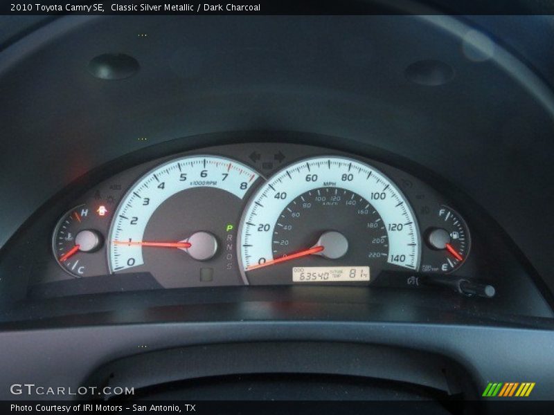 Classic Silver Metallic / Dark Charcoal 2010 Toyota Camry SE
