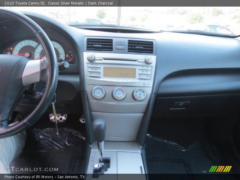 Classic Silver Metallic / Dark Charcoal 2010 Toyota Camry SE