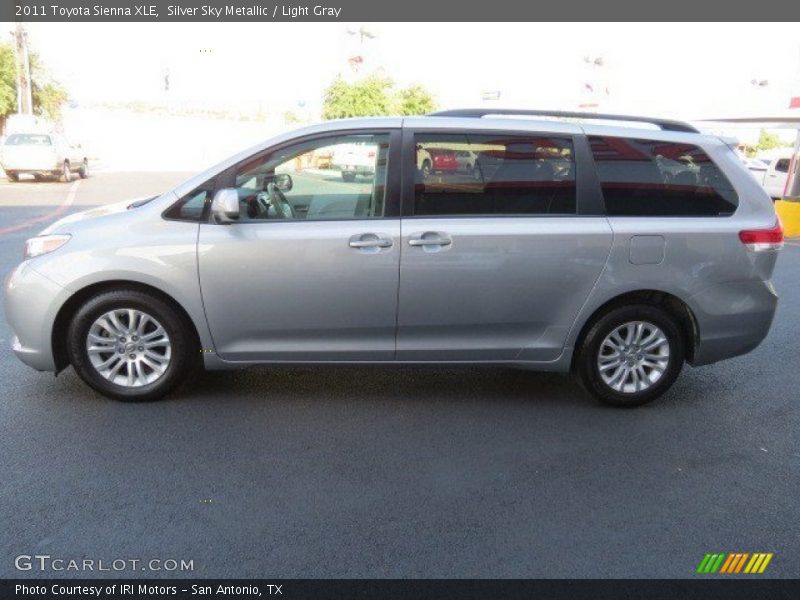 Silver Sky Metallic / Light Gray 2011 Toyota Sienna XLE