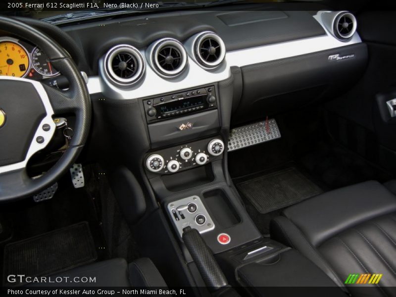 Controls of 2005 612 Scaglietti F1A