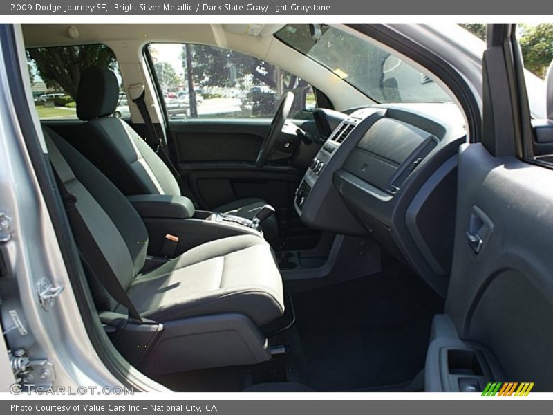 Bright Silver Metallic / Dark Slate Gray/Light Graystone 2009 Dodge Journey SE