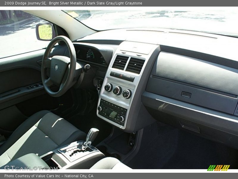Bright Silver Metallic / Dark Slate Gray/Light Graystone 2009 Dodge Journey SE