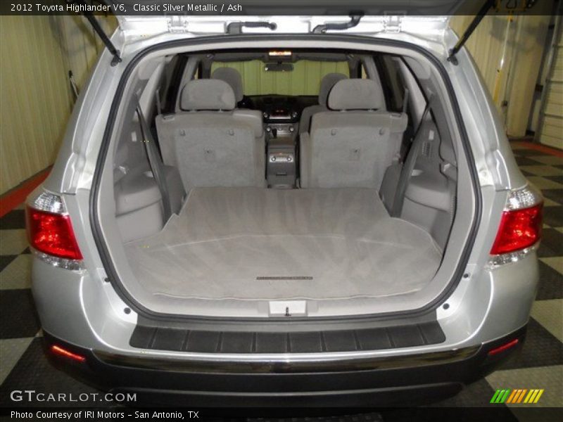 Classic Silver Metallic / Ash 2012 Toyota Highlander V6
