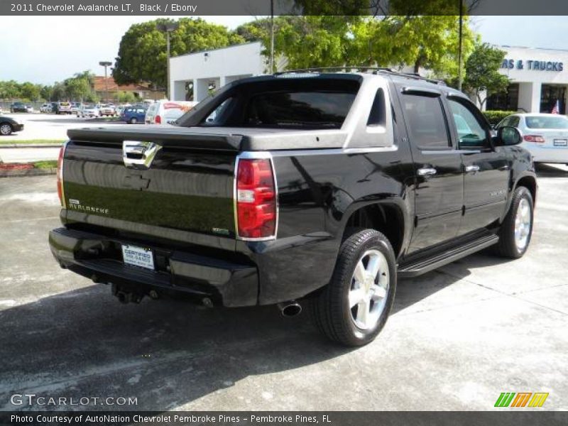 Black / Ebony 2011 Chevrolet Avalanche LT