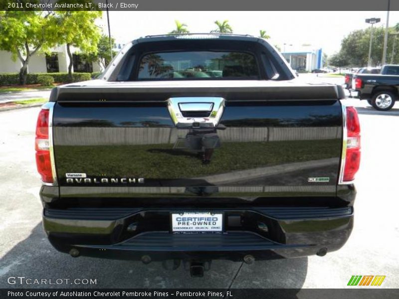 Black / Ebony 2011 Chevrolet Avalanche LT