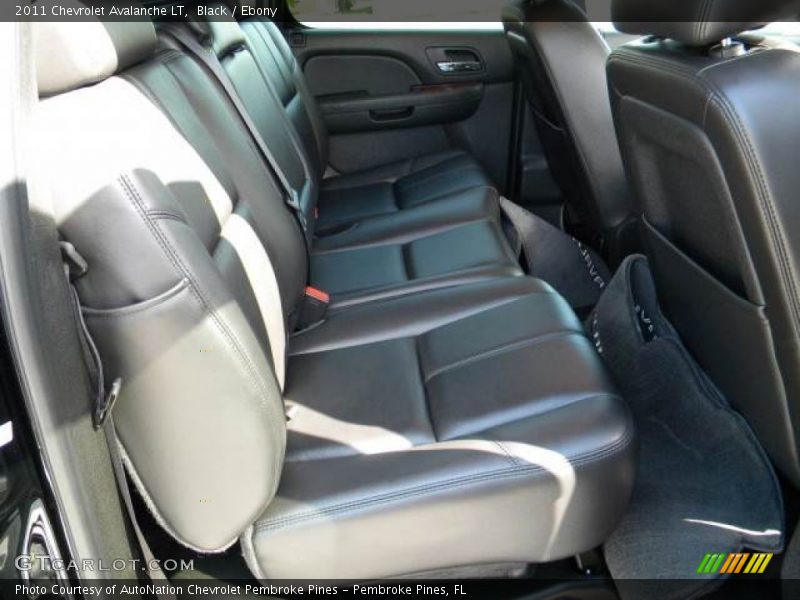 Black / Ebony 2011 Chevrolet Avalanche LT