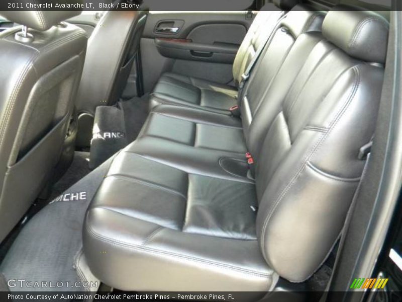 Black / Ebony 2011 Chevrolet Avalanche LT