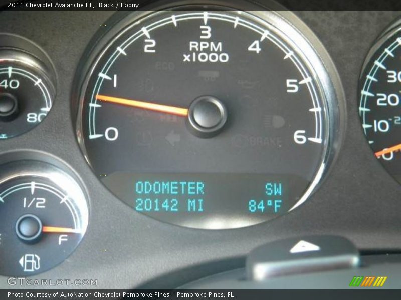Black / Ebony 2011 Chevrolet Avalanche LT