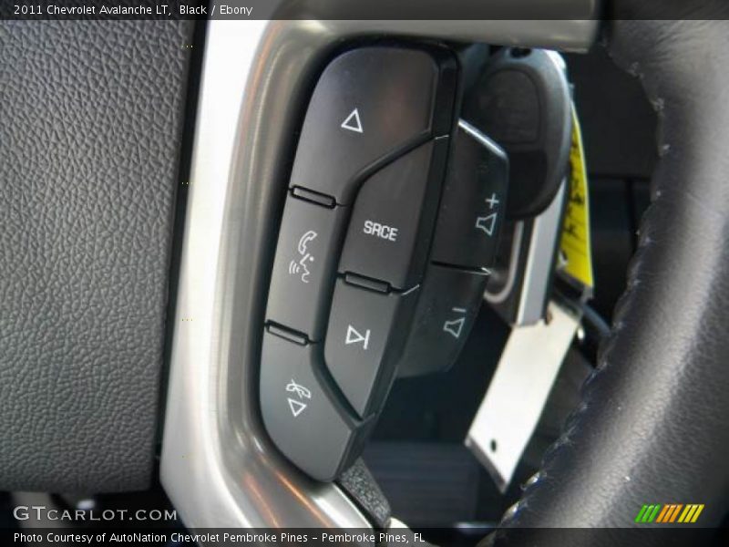 Black / Ebony 2011 Chevrolet Avalanche LT