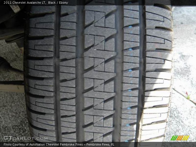 Black / Ebony 2011 Chevrolet Avalanche LT