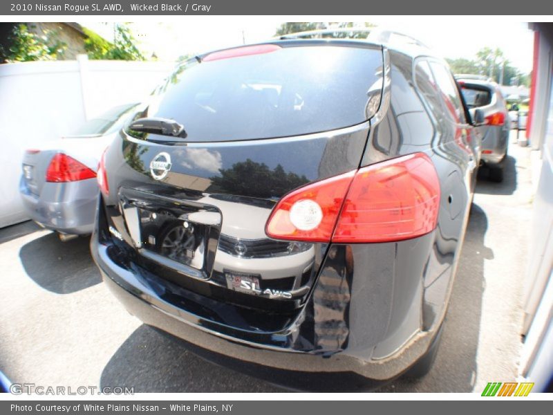 Wicked Black / Gray 2010 Nissan Rogue SL AWD