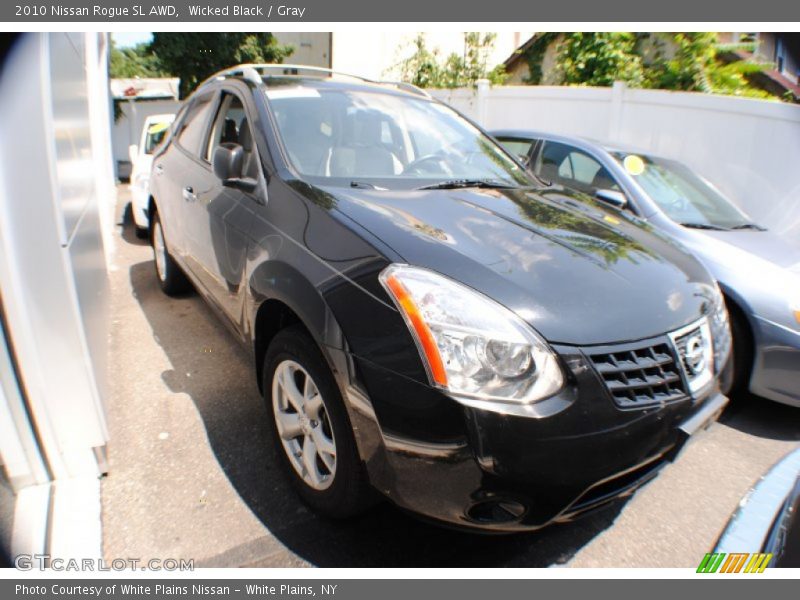Wicked Black / Gray 2010 Nissan Rogue SL AWD