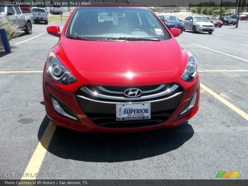 Volcanic Red / Black 2013 Hyundai Elantra GT