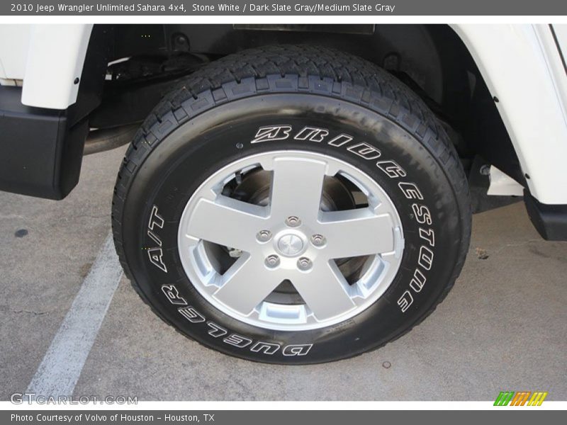 Stone White / Dark Slate Gray/Medium Slate Gray 2010 Jeep Wrangler Unlimited Sahara 4x4