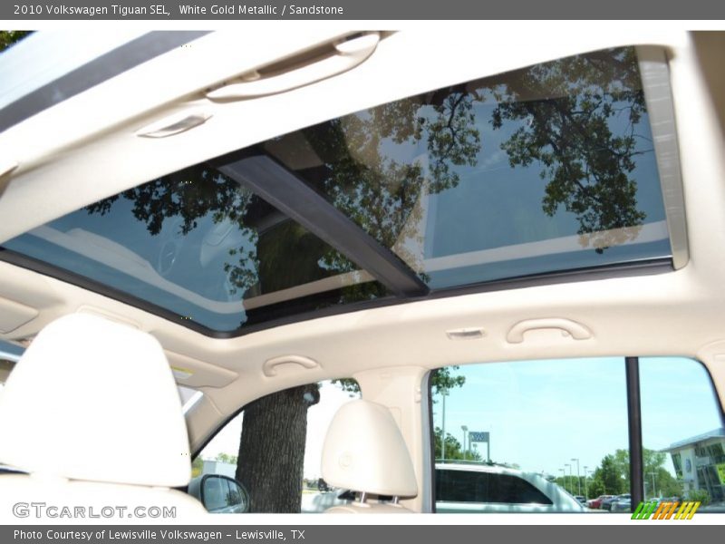 White Gold Metallic / Sandstone 2010 Volkswagen Tiguan SEL