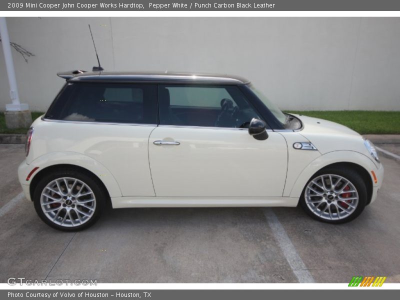 Pepper White / Punch Carbon Black Leather 2009 Mini Cooper John Cooper Works Hardtop