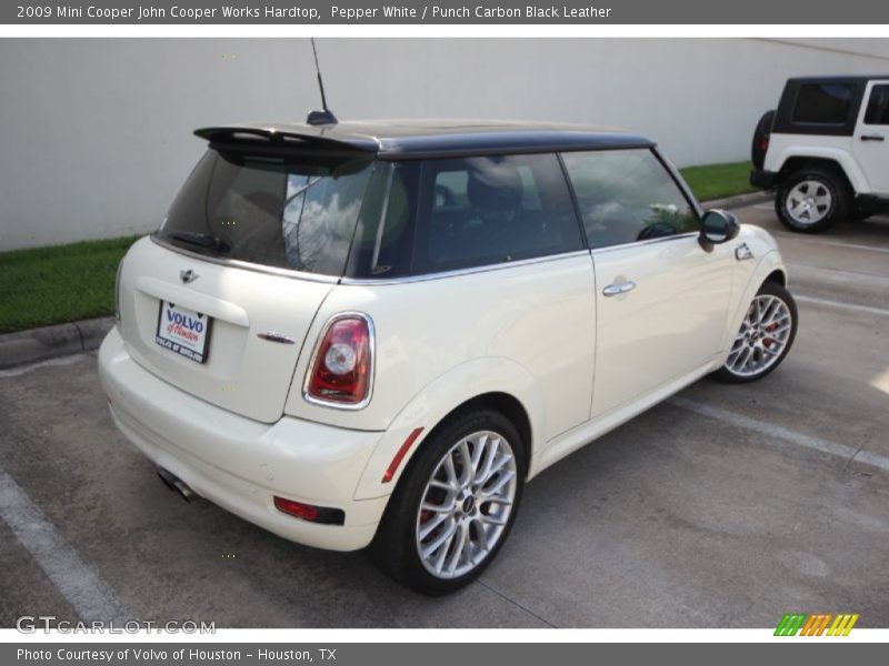 Pepper White / Punch Carbon Black Leather 2009 Mini Cooper John Cooper Works Hardtop