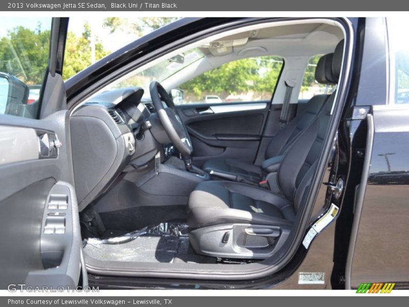 Black Uni / Titan Black 2013 Volkswagen Jetta SE Sedan