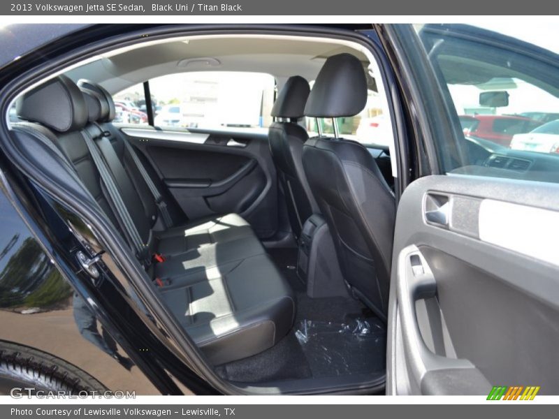 Black Uni / Titan Black 2013 Volkswagen Jetta SE Sedan