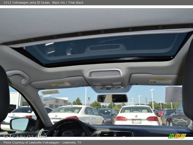 Black Uni / Titan Black 2013 Volkswagen Jetta SE Sedan