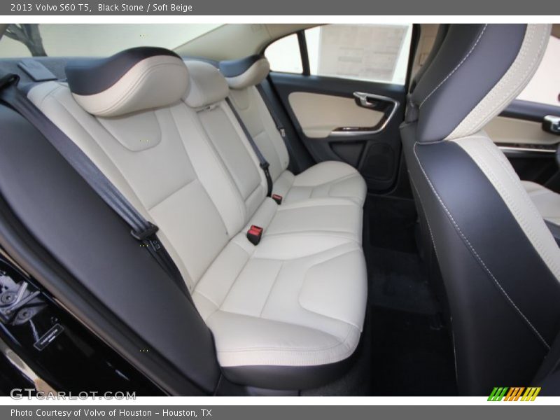Rear Seat of 2013 S60 T5