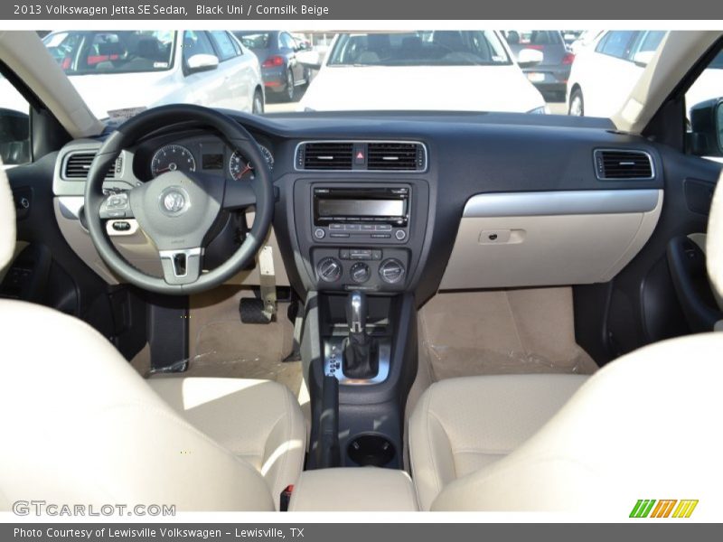 Black Uni / Cornsilk Beige 2013 Volkswagen Jetta SE Sedan