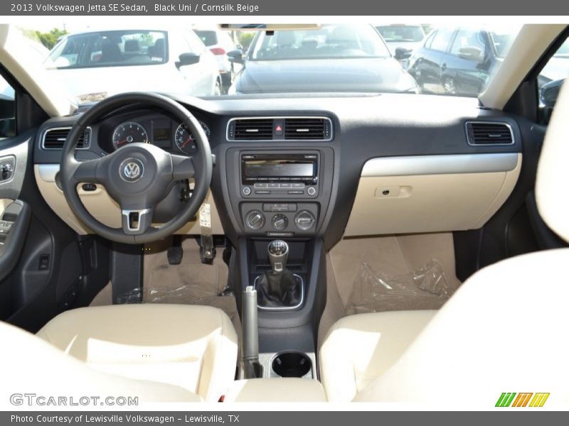Black Uni / Cornsilk Beige 2013 Volkswagen Jetta SE Sedan